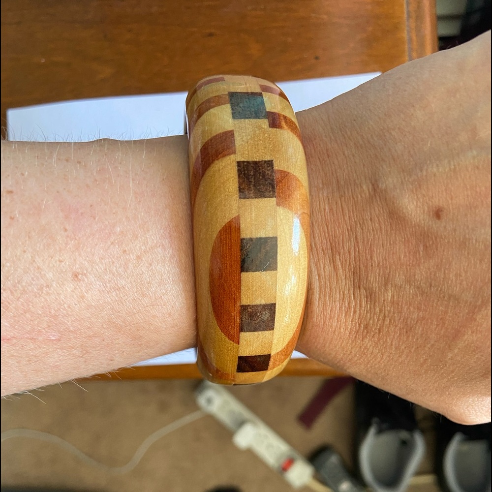 Bracelet - Picture 3 of 3